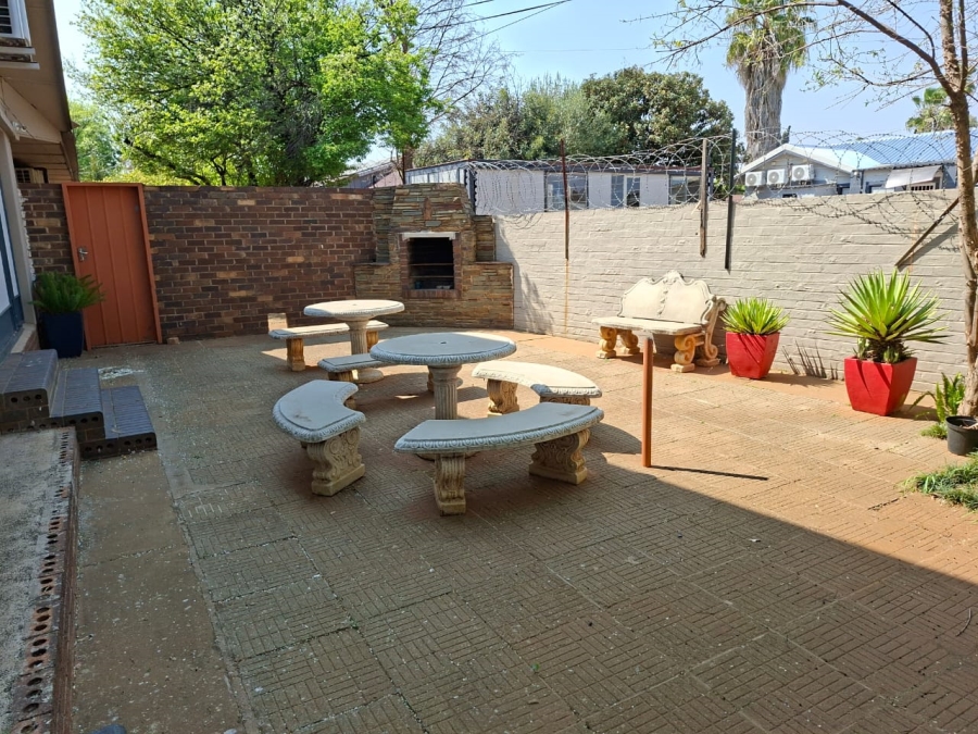 To Let commercial Property for Rent in Wilkoppies North West
